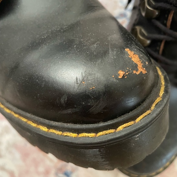 Dr Martin’s size 6 boots - Picture 6 of 12